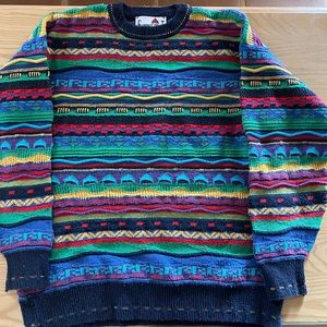 Florence Tricot sweater 🏔️ 90s vintage. The Rainbow ? You’re wearing it ! 🌈